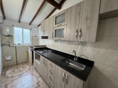 Casa en venta en Suramerica, Itagüí · foto 3 de 18