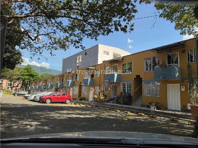 Casa en venta en Suramerica, Itagüí · foto 12 de 18