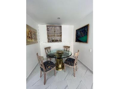 Apartamento de 2 alcobas en venta en El Poblado, Medellín, 67 m² · foto 7 de 19
