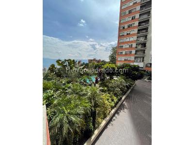 Apartamento de 2 alcobas en venta en El Poblado, Medellín, 67 m² · foto 18 de 19