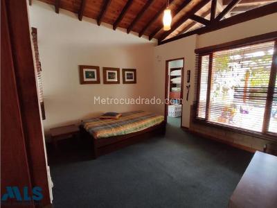 Casa de 2 alcobas en venta en Vilachuaga, Rionegro, 260 m² · foto 13 de 20