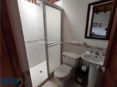 Casa de 2 alcobas en venta en Vilachuaga, Rionegro, 260 m² · foto 18 de 20