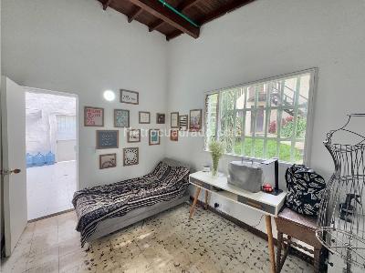 Casa de 4 alcobas en venta en Los Balsos, Medellín, 1996 m² · foto 15 de 20