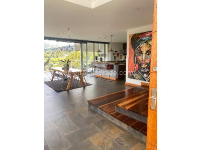 Casa de 3 alcobas en venta en Llanogrande, Rionegro, 450 m² · foto 3 de 20