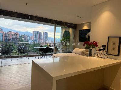 Apartamento de 2 alcobas en venta en El Poblado, Medellín, 83 m² · foto 2 de 19