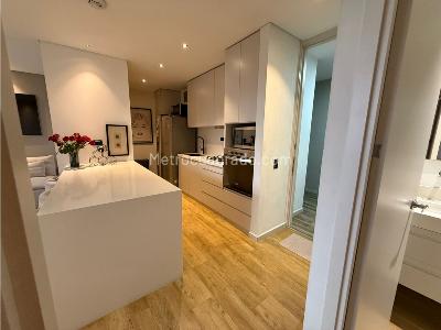 Apartamento de 2 alcobas en venta en El Poblado, Medellín, 83 m² · foto 4 de 19