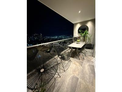 Apartamento de 2 alcobas en venta en El Poblado, Medellín, 83 m² · foto 12 de 19