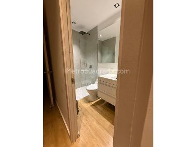 Apartamento de 2 alcobas en venta en El Poblado, Medellín, 83 m² · foto 13 de 19