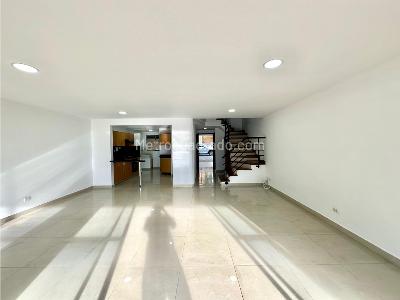 Casa de 3 alcobas en venta en Envigado, Envigado, 153 m² · foto 5 de 19