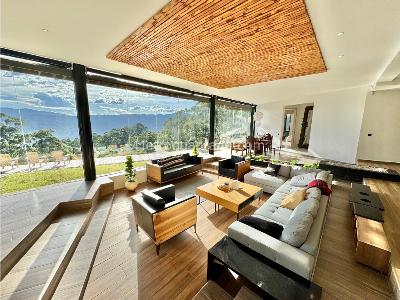 Casa de 3 alcobas en venta en Las Palmas, Medellín, 412 m² · foto 5 de 20
