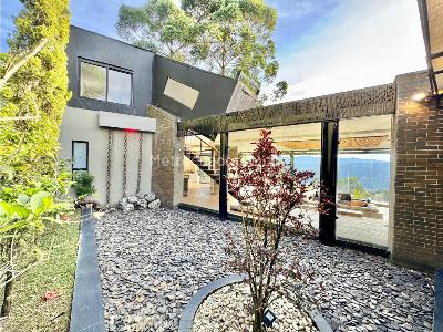 Casa de 3 alcobas en venta en Las Palmas, Medellín, 412 m² · foto 9 de 20