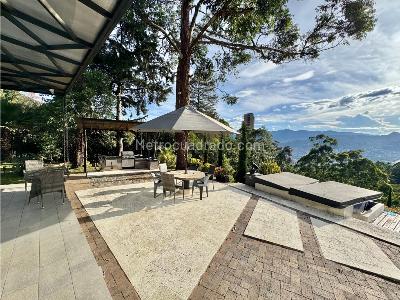 Casa de 3 alcobas en venta en Las Palmas, Medellín, 412 m² · foto 16 de 20