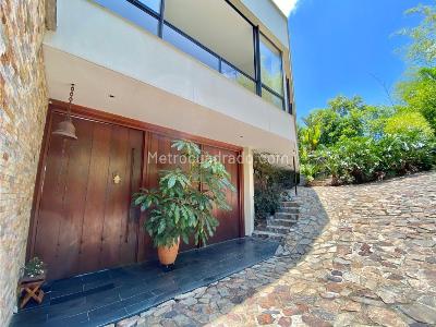 Casa de 4 alcobas en venta en Avenida Del Rio, Pereira, 917 m² · foto 8 de 13