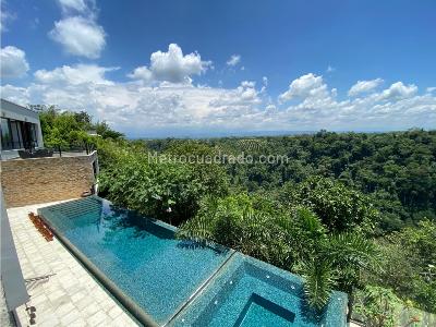 Casa de 4 alcobas en venta en Avenida Del Rio, Pereira, 917 m² · foto 10 de 13
