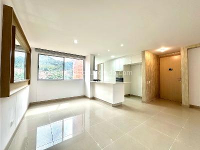 Apartamento de 3 alcobas en venta en Loma De San Jose, Sabaneta, 138 m² · foto 4 de 20