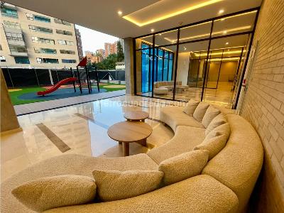 Apartamento de 3 alcobas en venta en El Poblado, Medellín, 103 m² · foto 11 de 18