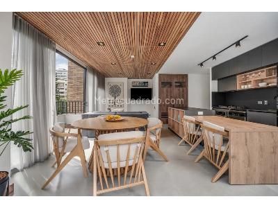 Apartamento de 2 alcobas en venta en El Poblado, Medellín, 112 m² · foto 10 de 20