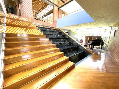 Casa de 4 alcobas en venta en Alto De Las Palmas, Medellín · foto 2 de 8
