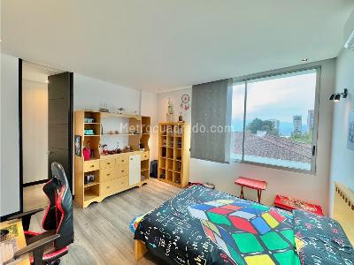 Casa de 4 alcobas en venta en El Poblado, Medellín, 1827 m² · foto 17 de 20