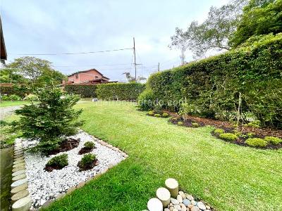 Casa de 3 alcobas en venta en Alto De Las Palmas, Envigado, 1200 m² · foto 11 de 11