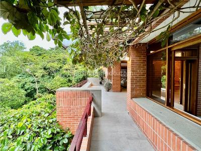 Casa de 3 alcobas en venta en La Calera, Medellín, 484 m² · foto 7 de 16