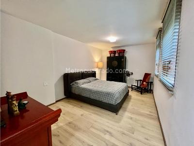 Casa de 3 alcobas en venta en La Calera, Medellín, 484 m² · foto 12 de 16