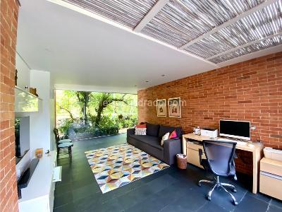 Casa de 3 alcobas en venta en El Poblado, Medellín · foto 5 de 20