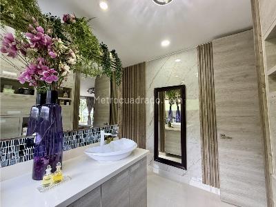 Casa de 4 alcobas en venta en Las Palmas, Medellín · foto 8 de 20
