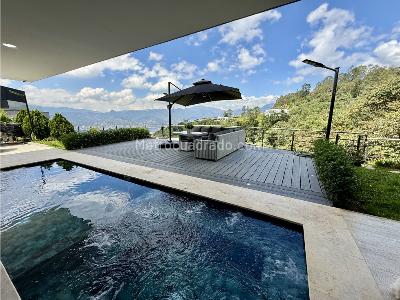 Casa de 4 alcobas en venta en Las Palmas, Medellín · foto 13 de 20