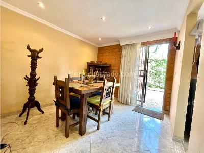 Casa de 3 alcobas en venta en Suramerica, Itagüí, 140 m² · foto 10 de 18