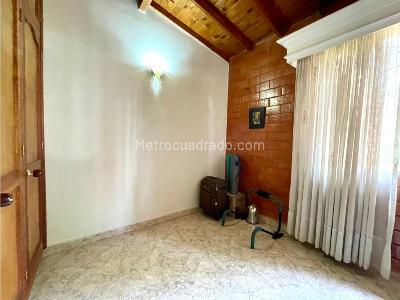Casa de 3 alcobas en venta en Suramerica, Itagüí, 140 m² · foto 16 de 18