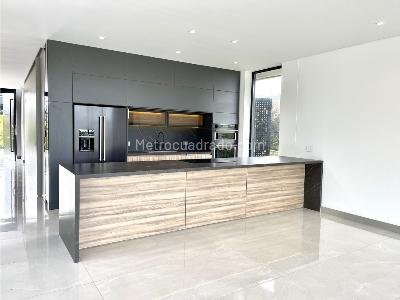 Casa de 4 alcobas en venta en Alto De Las Palmas, Envigado, 460 m² · foto 6 de 20