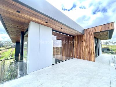 Casa de 4 alcobas en venta en Alto De Las Palmas, Envigado, 460 m² · foto 19 de 20
