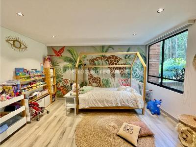 Apartamento en venta en El Poblado, Medellín · foto 18 de 20