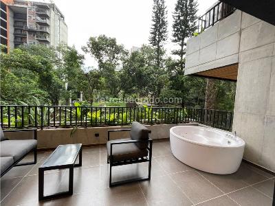 Apartamento de 3 alcobas en venta en El Poblado, Medellín, 145 m² · foto 2 de 17