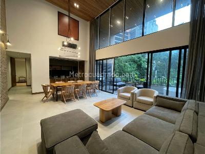 Apartamento de 3 alcobas en venta en El Poblado, Medellín, 145 m² · foto 7 de 17