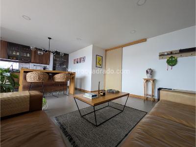 Apartamento en venta en El Esmeraldal, Envigado · foto 2 de 18