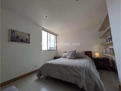 Apartamento en venta en El Esmeraldal, Envigado · foto 8 de 18