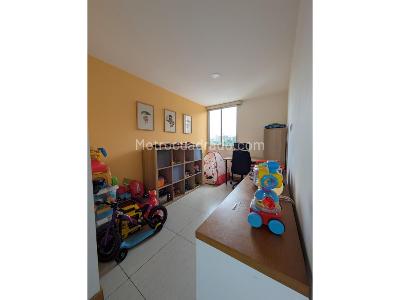 Apartamento en venta en El Esmeraldal, Envigado · foto 10 de 18