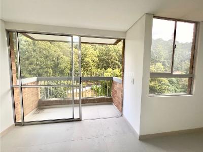 Apartamento en venta en Loma Del Indio, Medellín · foto 5 de 17