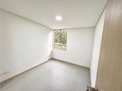Apartamento en venta en Loma Del Indio, Medellín · foto 9 de 17