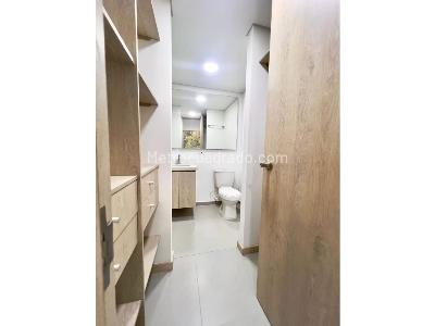 Apartamento en venta en Loma Del Indio, Medellín · foto 10 de 17