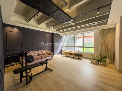 Apartamento de 3 alcobas en venta en Loma Del Escobero, Envigado, 209 m² · foto 17 de 20