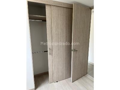 Apartamento de 2 alcobas en venta en V, Sabaneta, 57 m² · foto 7 de 12