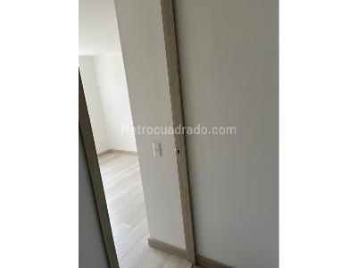 Apartamento de 2 alcobas en venta en V, Sabaneta, 57 m² · foto 9 de 12