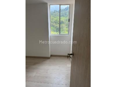 Apartamento de 2 alcobas en venta en V, Sabaneta, 57 m² · foto 10 de 12