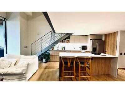 Apartamento de 1 alcoba en venta en Castropol, Medellín, 120 m² · foto 2 de 9