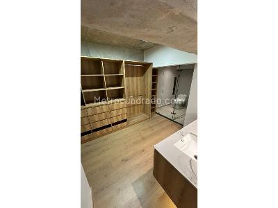 Apartamento de 1 alcoba en venta en Castropol, Medellín, 120 m² · foto 7 de 9