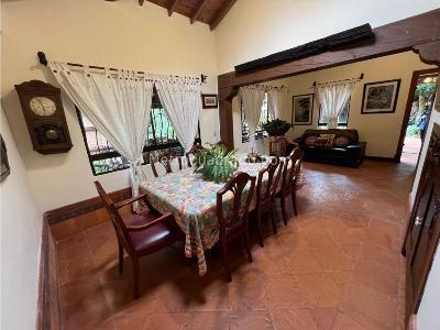 Casa de 5 alcobas en venta en Rionegro, Rionegro, 1268 m² · foto 13 de 20