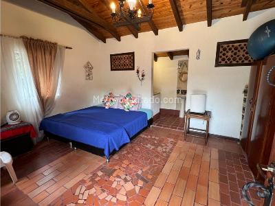 Casa de 5 alcobas en venta en Rionegro, Rionegro, 1268 m² · foto 14 de 20